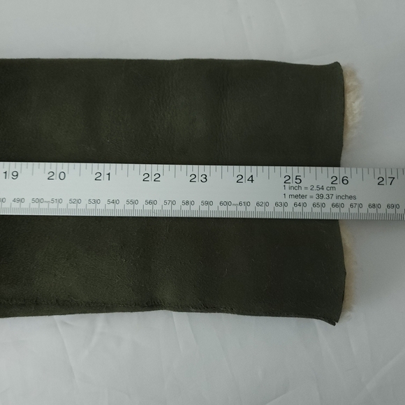 Marc by Marc Jacobs Real Merino Shearling Double Breasted Coat in Olive Green - Picture 7 of 8